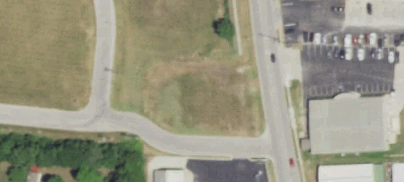 706 Commercial St