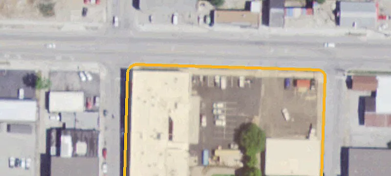 100 Main St