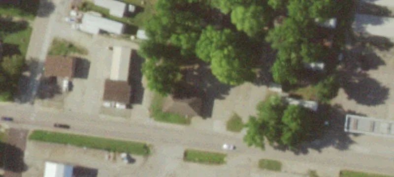 1011 Sainte Genevieve Ave