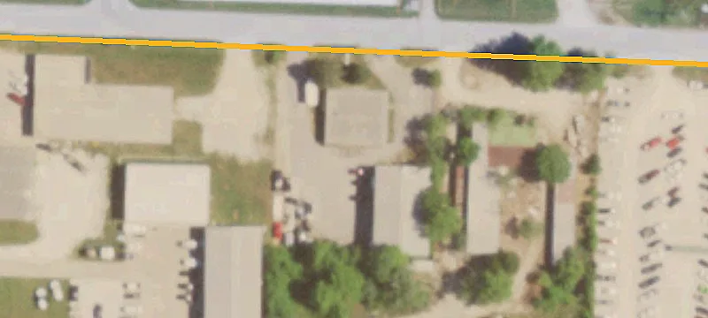 22182220 Walk On Dr