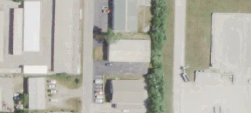 1328 Kelly Ave
