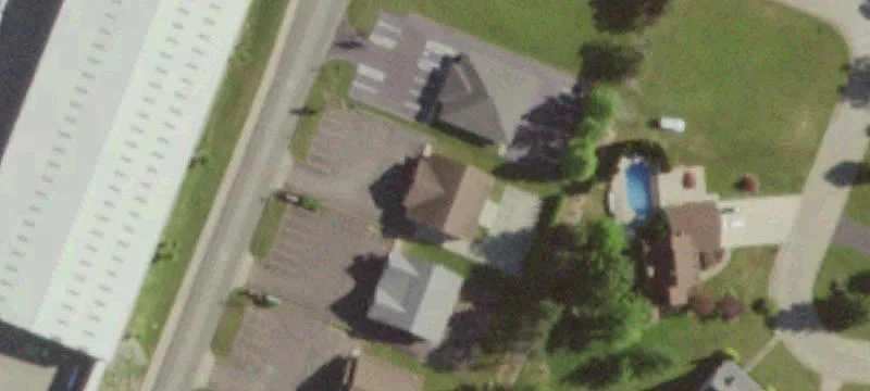 550-552 Maple Vly Dr
