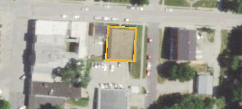 318 Cedar St