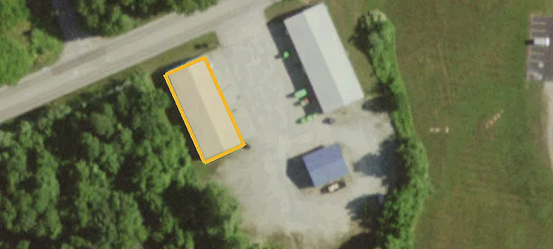 3924 Hwy 221