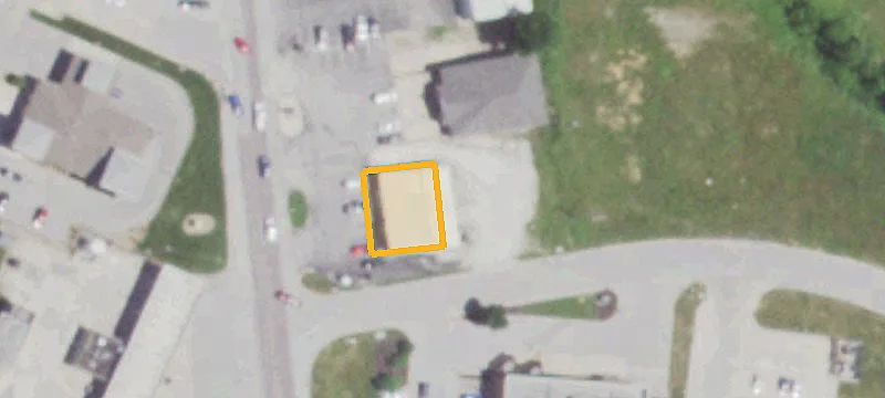 208 Lincoln Dr