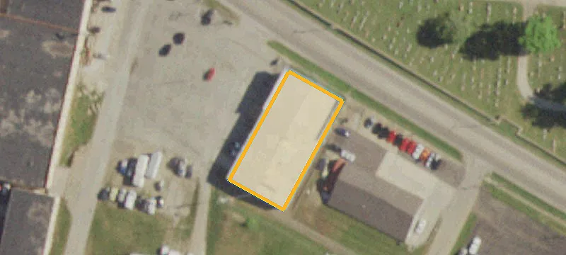 320 Woodlawn Dr