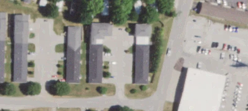 621625 Meadowview Dr