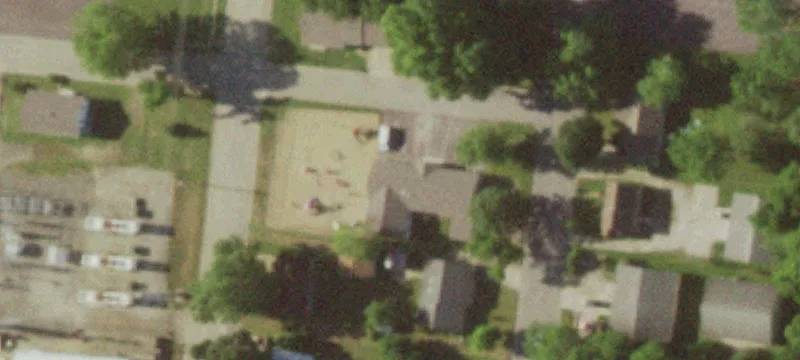 209 Carleton St
