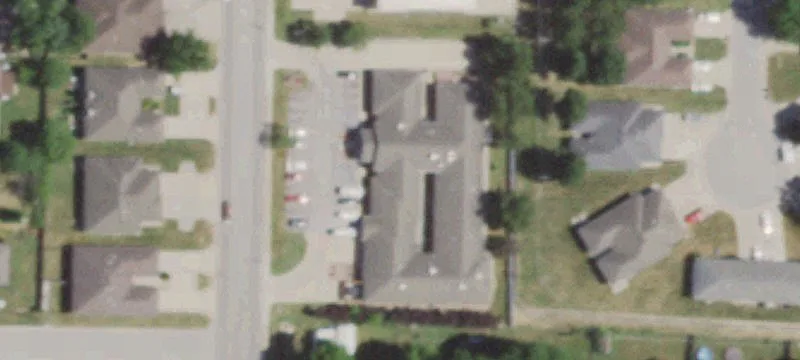 902 Main St