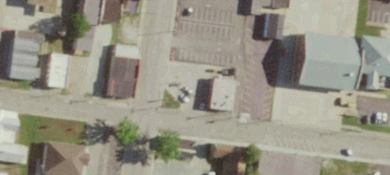84 Henry St