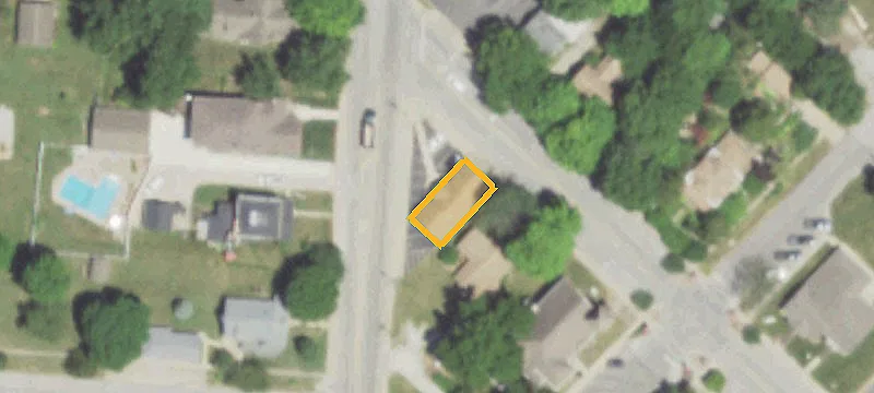 100 Main St