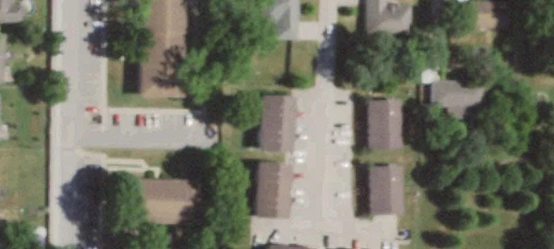 409 Thompson St