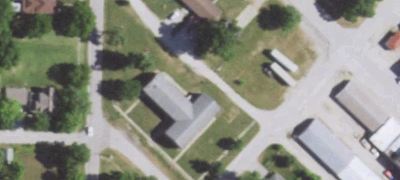 100 Fir St