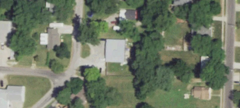 1305 Sanders St
