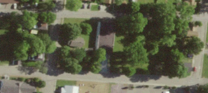 206 College St