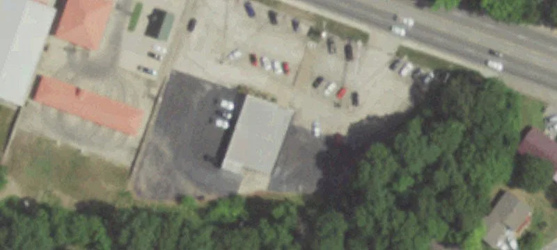 825 Jackson Blvd