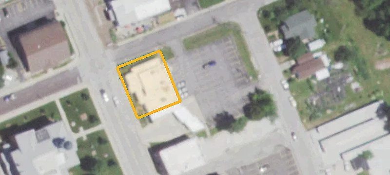 200 Main St
