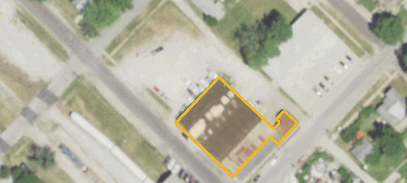 323 Commercial St