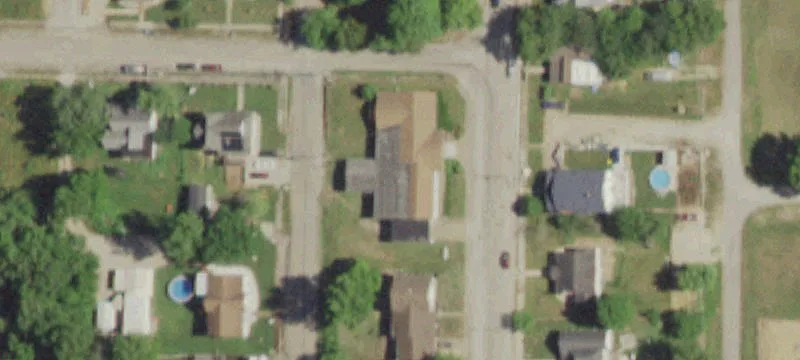 501 Bank St