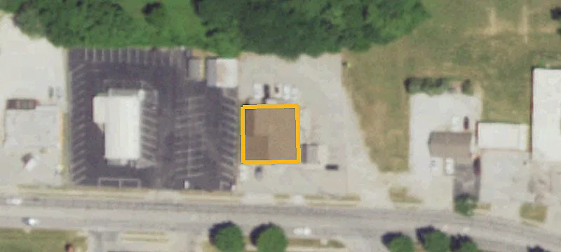 1708 Commercial St