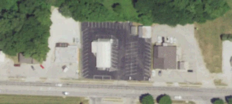 1804 Commercial St