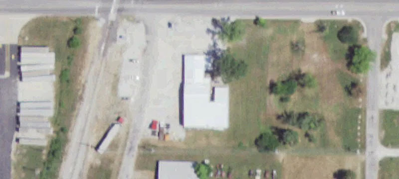 908 Fairview Ave