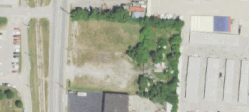 207 Scott Ave