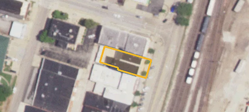 122 Main St