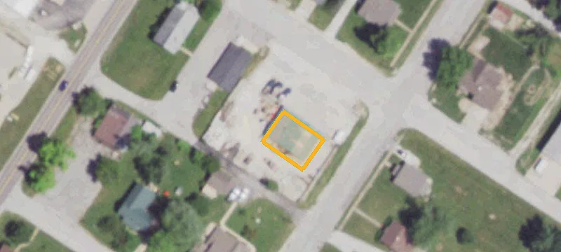 106 3rd St