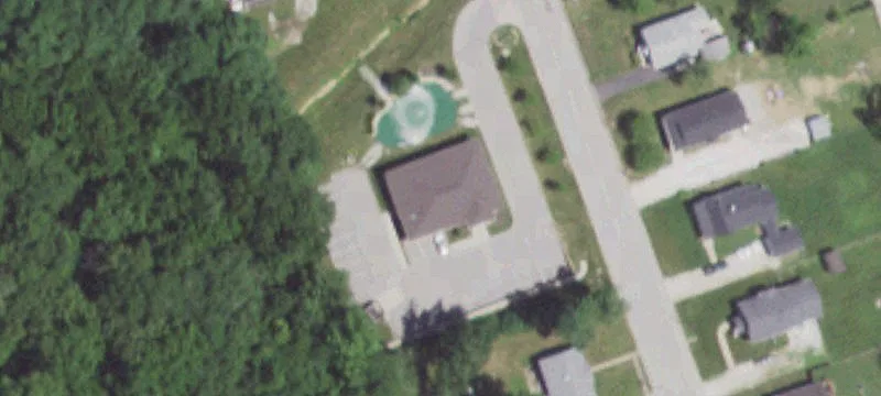 75 Ellis Ave