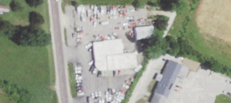 216 Lincoln Dr