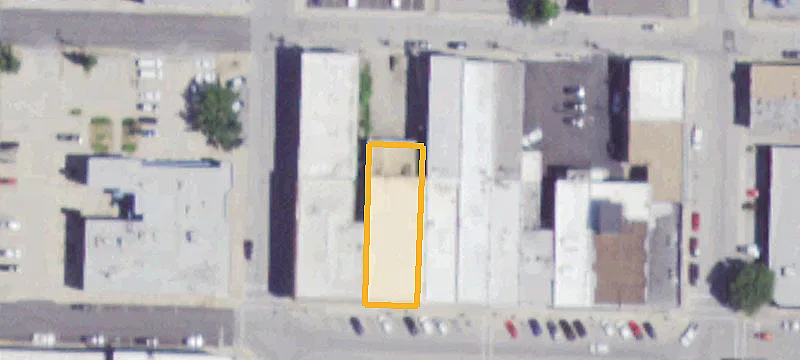 111 3rd St