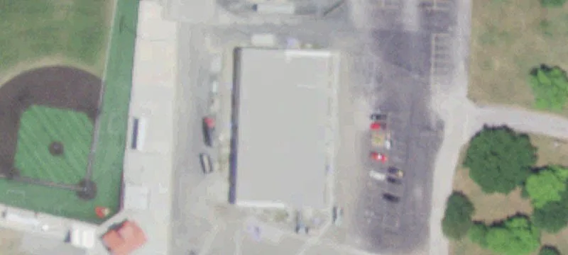 1000 Webb St