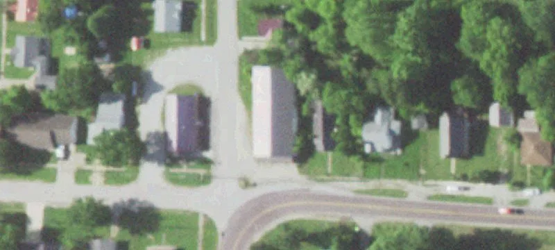 100 5th St
