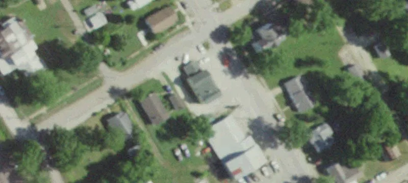 721 Cedar St