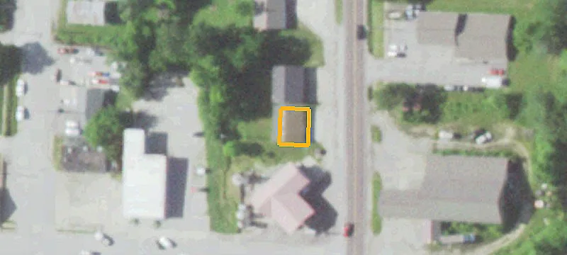 306 Ellen St