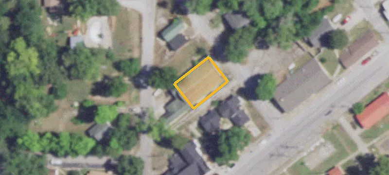 132 Benton Ave, Unit 142