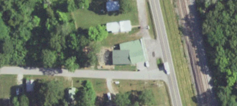 324 Commercial St