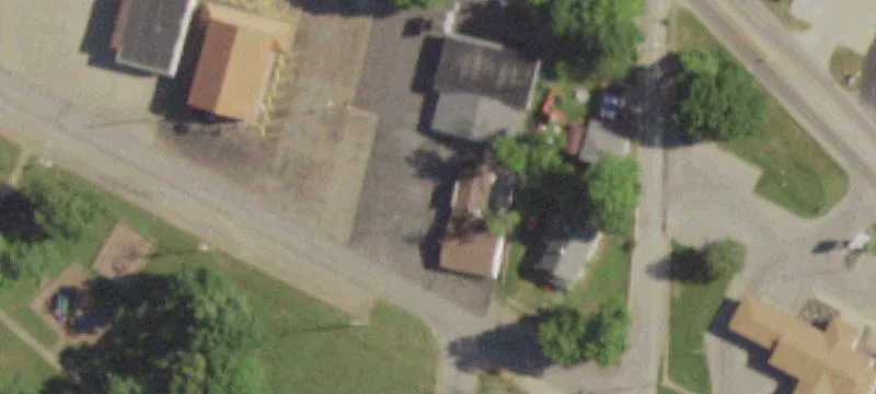 1300 Main St