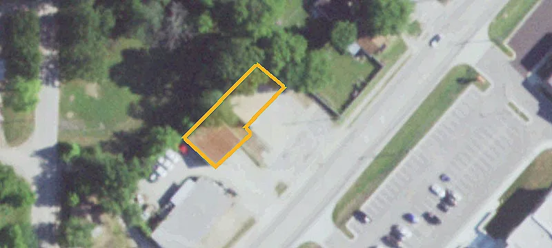 1002 Historic 66th W