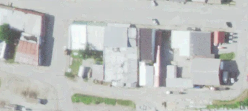 215 2nd St