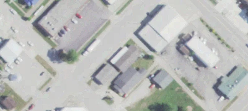 104 Chestnut St
