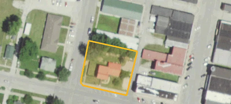 Hickman St