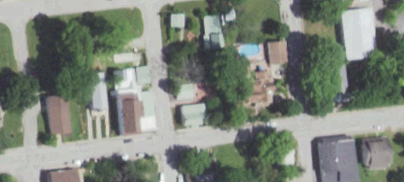 5557 Walnut St