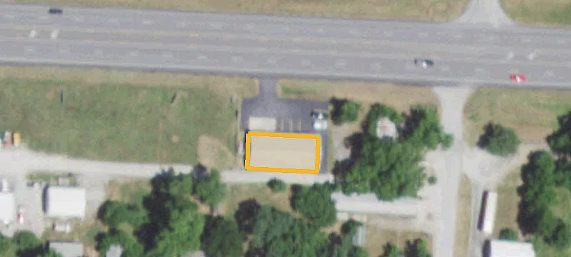 1902 Macarthur Dr