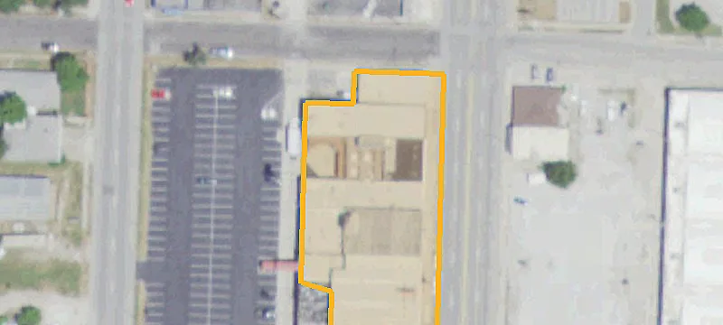 1208 Main St