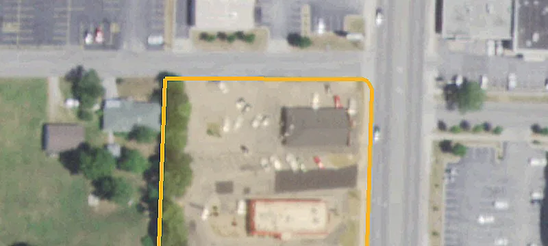 804 Range Line Rd