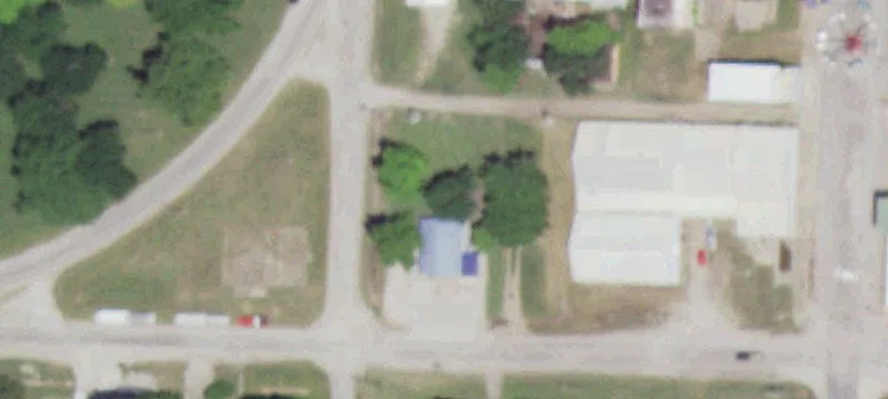 Maple St