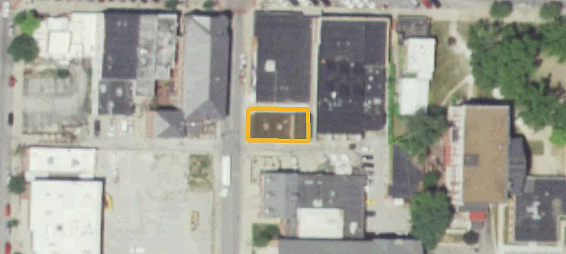 8 Hitt St