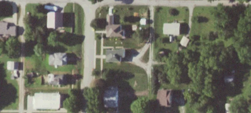 503 Broadway St